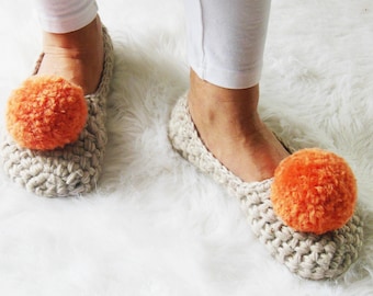 Women Slippers - Crochet Woman Slippers - Pom Pom Slippers for Women