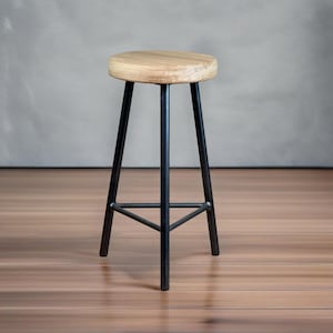 Trippie Broadoak Three Legged Bar Stool English Oak