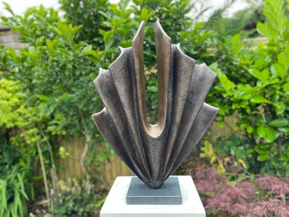 Large outdoor sculpture, garden sculpture modern, garden statue abstract, garden decor sculpture, ‘Unwavering’ sculpture