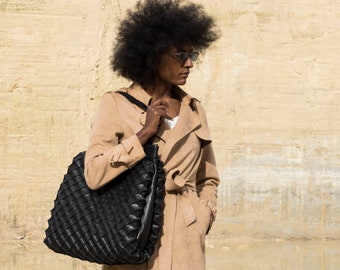 Giant Bag Black minimalistische en moderne stijl