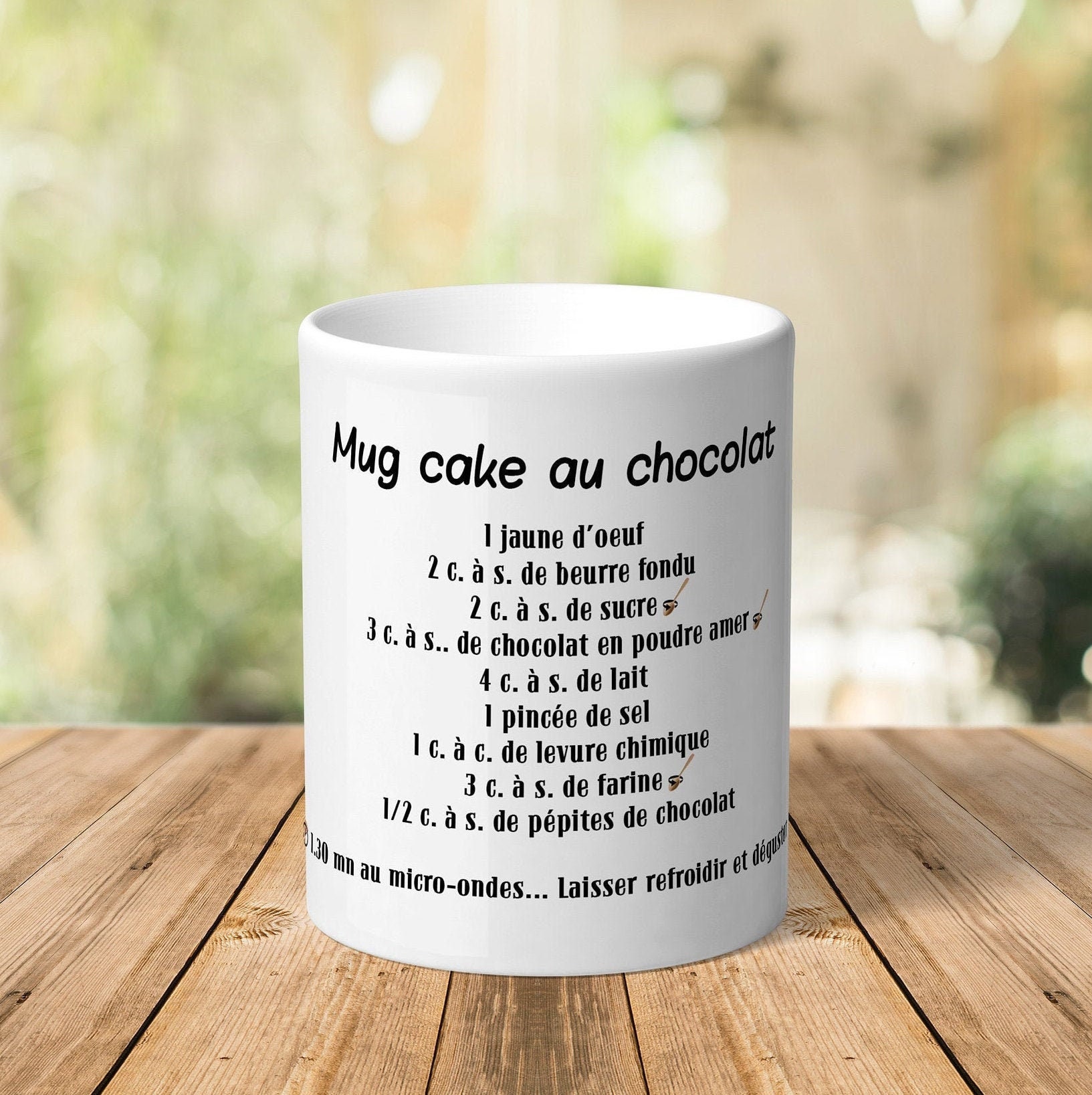 Mug Cake Au Chocolat. Retrouvez La Recette Directement sur Le Mug. Sympa Comme Cadeau.