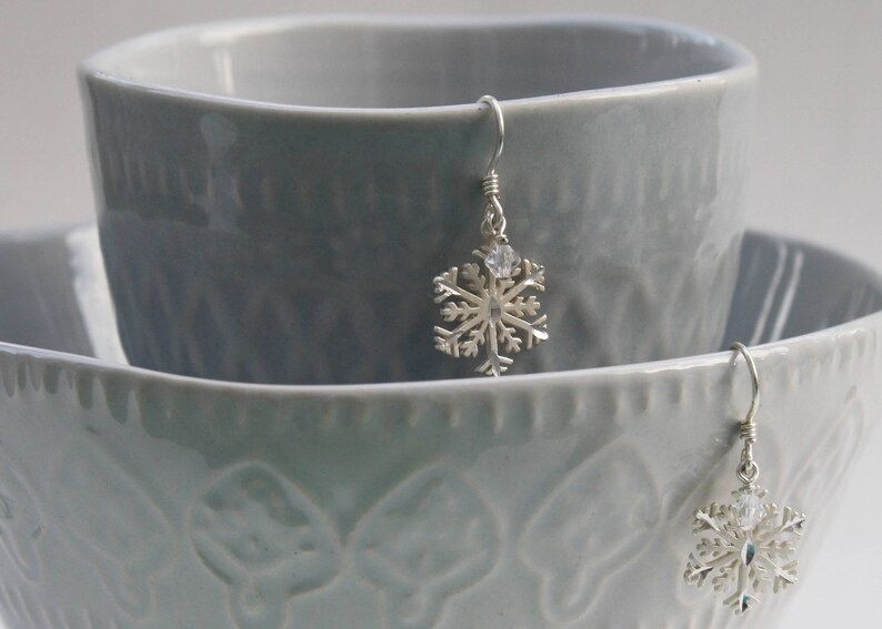 silver filigree pierced snowflake earrings Sterling Silver Snowflake earrings FREE SHIPPING
