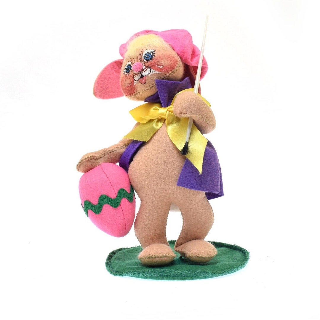 Annalee Doll 1988 Bunny Rabbit Painter Artist W/ Easter Egg 11