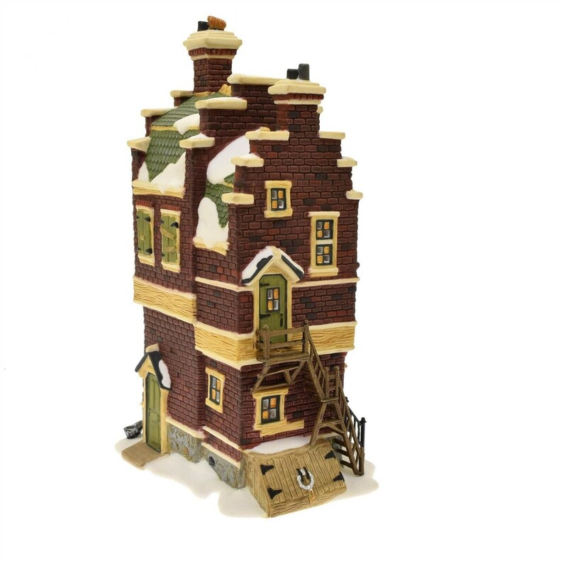 Department 56 Dickens 2000 Scrooge /& Marley Counting House 58483 Accountant