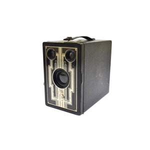 Vintage Kodak Brownie Junior Six-16 Camera w/ Leather Case