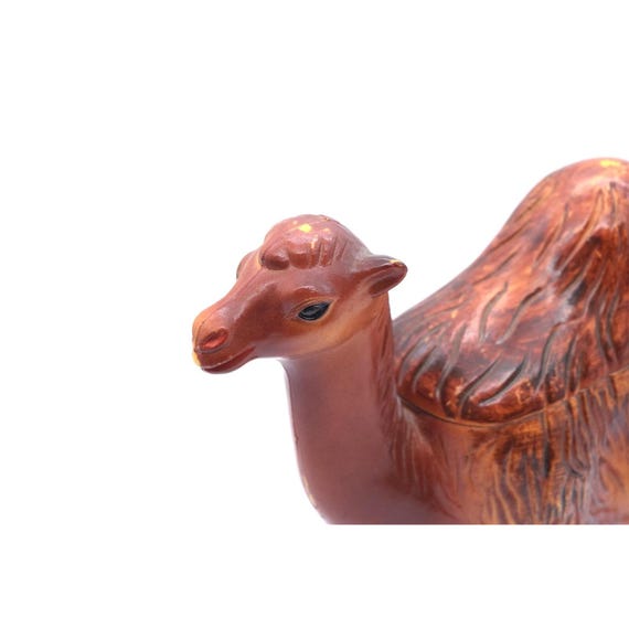 Vintage Plastic Camel Mechanical Cigarette Dispenser 7.25