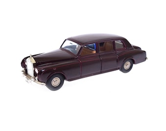 Tomica Dandy Rolls Royce Phantom Vi Diecast Model Maroon F6 1:43 Scale