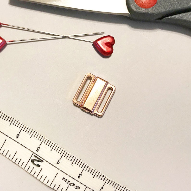 Stitch Love Studio- 1/2" or 12mm center clasps in rose gold