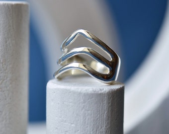 Wellenring - gebogener Ring - Kuppelring - Herrenring - Damenringe - Silberring - Moderner Ring - Minimalistische Ringe - Geschenk für Sie