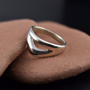 Asymmetrical Sterling Silver Triangle Ring - Modern Geometric Jewelry