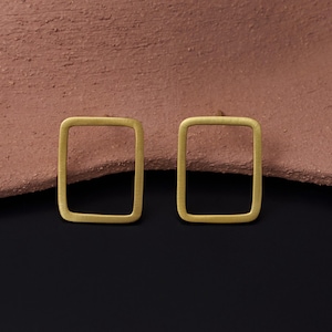 Förgyllda rektangelörhängen: Minimalistiskt sterlingsilver