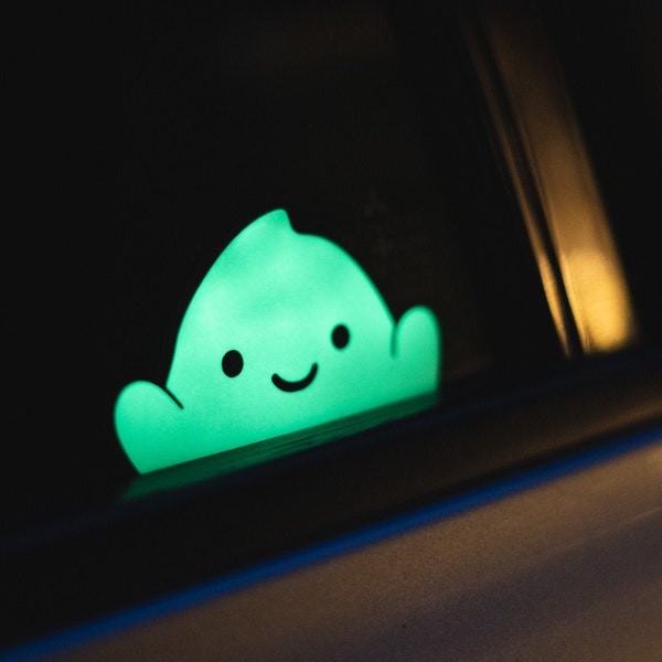 Ghostie Peeker glow and non glow options