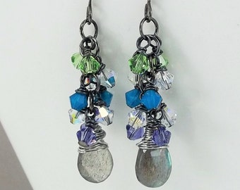 Labradorite Crystal Drop earrings • Swarovski Crystals Earrings • Cluster Earrings • Dangle Earrings • Everyday earrings
