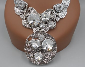 Pendant Bib Necklace Large Heart & Rivoli Rhinestones Molten Hammered Antique Silver Tone Choker Openwork Freeform Rolo Belcher Chain