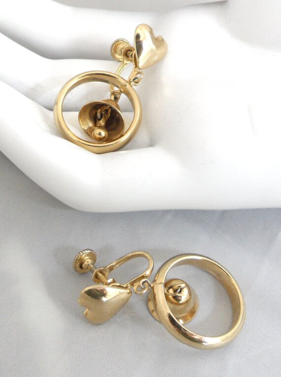 1940s Gold Tone Heart Earrings Tinkling Bell in C… - image 4