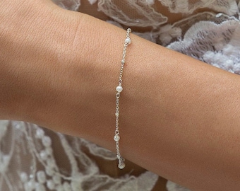 Bracelet de perles, délicat bracelet de perles en argent, cadeau pour la mère de la mariée, bijoux de mariage, cadeau de demoiselle d'honneur