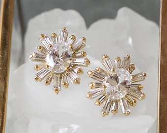 Bridal Earrings, Wedding Earrings, Stud Earrings, Bridal Jewelry, Crystal Earrings, Gold Earrings, E279