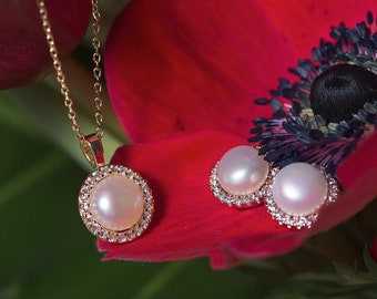 Wedding Jewelry Set, Pearl Stud Earrings, Pearl Necklace, Gold Jewelry Set, E386+N386