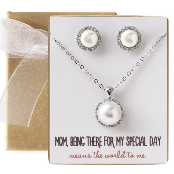 Wedding Gift, Mother of Bride Gift, Mother of Groom Gift, Pearl Necklace, Pearl Earrings, Jewelry Set