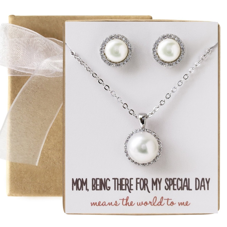 Regalo de boda, regalo para la madre de la novia, regalo para la madre del novio, collar de perlas, pendientes de perlas, conjunto de joyas imagen 1