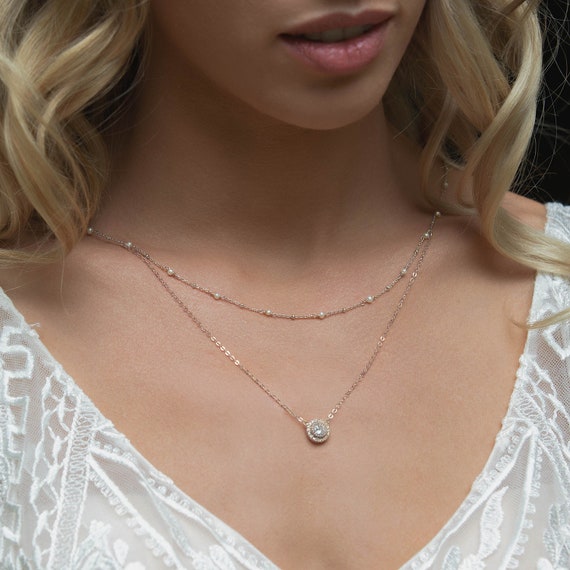 prom dress necklace Prom Jewelry Ideas : Find Out How to Look like a Fashion Icon at Prom