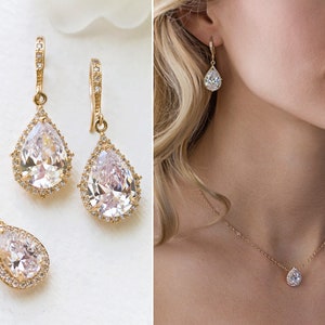Bridal Earrings, Drop Earrings, Bridal Jewelry, Dangle Earrings, Gold Earrings, E055