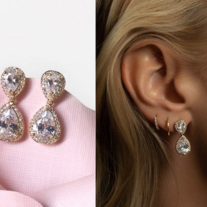 Bridal Earrings, Drop Earrings, Wedding Jewelry, Crystal Earrings, Rose Gold Earrings, E340