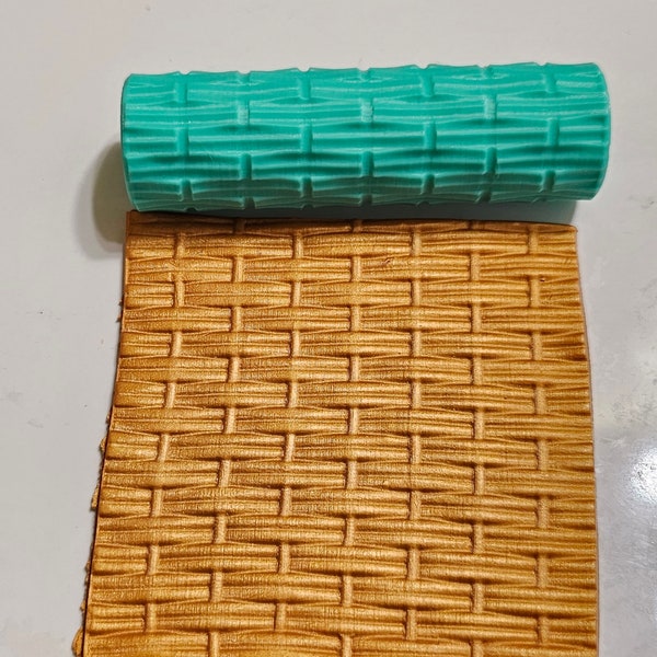 Polymer Clay Cutters #1186- Basket Weave #4 Texture Roller