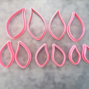 Polymer Clay Cutters #024 Curved Leaf Shape
