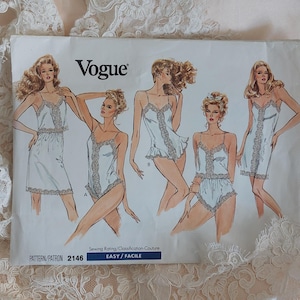OOP Vintage Vogue 2146 Lingerie sewing pattern Size XS-S-M (6-14) Camisole, Slip, Panties and Teddy