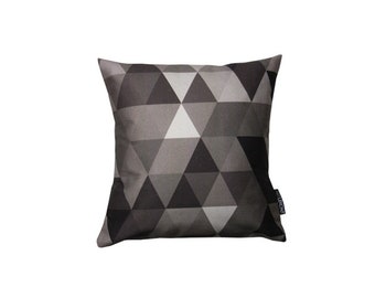 Pillow - Winter 13 xs- geometric pattern