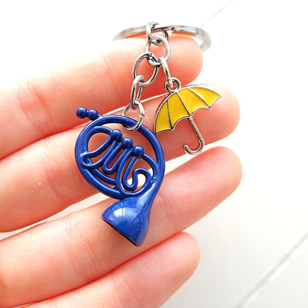 Collana o portachiavi corno francese blu, ombrello giallo, HIMYM, ispirato a How I met your mother, keyring or necklace