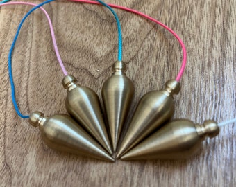 Set di 5 pendoli curativi in ottone con camera fatti a mano