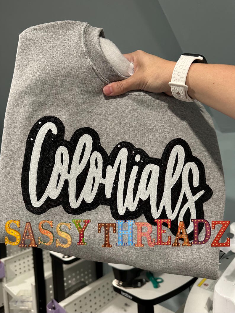 Colonials Double Stacked Bean Stitch Script Applique Embroidery ...