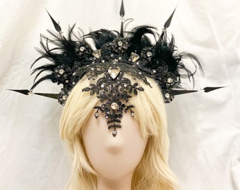 Feathers and Lace Halo Crown - Black Halo Crown - Goddess Crown - Art Deco Crown - Gothic Crown