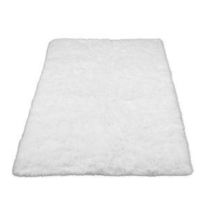 5&#39; x 7  PURE  WHITE soft Faux fur rug non-slip anti microbacterial foam backing for carpet and or wood floor washable Free Shipping
