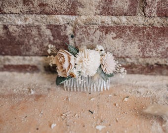 Wood Flower Classic Floral Hair Comb with Faux Eucalyptus in shades of Champagne and Ivory