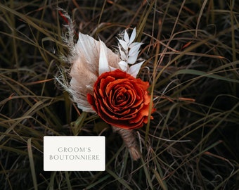 Wood Flower Boutonniere with Pampas Grass in Rust for Wedding