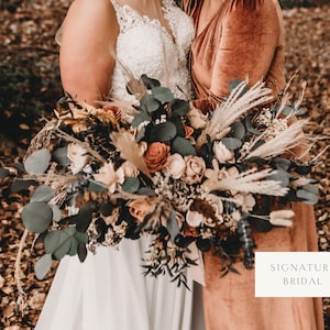 JORDYN | Wood Flower Wedding Bouquet in Rusty, Terracotta and Champagne with Pampas Grasses and Eucalyptus