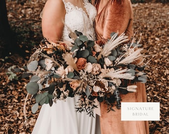 JORDYN | Wood Flower Wedding Bouquet in Rusty, Terracotta and Champagne with Pampas Grasses and Eucalyptus