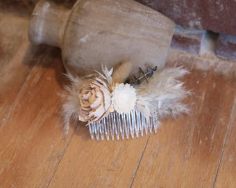 Wood Flower Boho Floral Hair Comb with Pampas Grass in Ivory