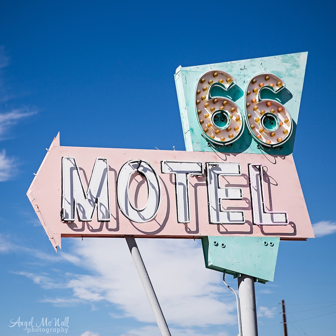Route 66 Motel Sign Photo: Vintage Americana Wall Art - Etsy Canada