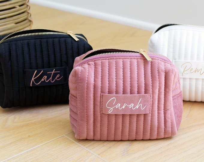 Custom Makeup Bag Bridesmaid Gift, Large Personalized Cosmetic Bag with Name, Travel Toiletry Bag, Personalized Gift for Her, Wedding Gift