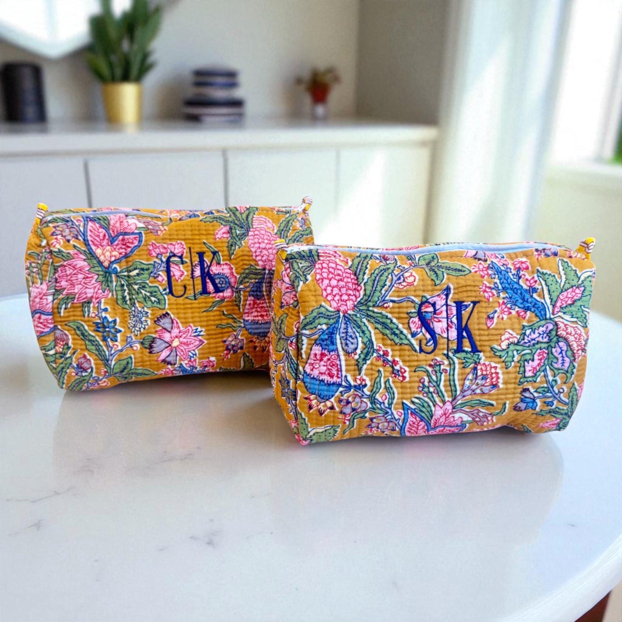 Personalized Block Pattern Floral Makeup Bag Custom Gift Bridesmaid Gifts Embroidered Quilted Toiletry Pouch Travel Cosmetic Case Gift