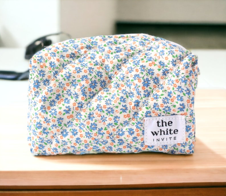 Floral Makeup Bag, Quilted Cotton Cosmetic Bag, Personalized Gift, Toiletry Bag Women, Makeup Bag, Snack Bag Pouch Travel Bag image 7