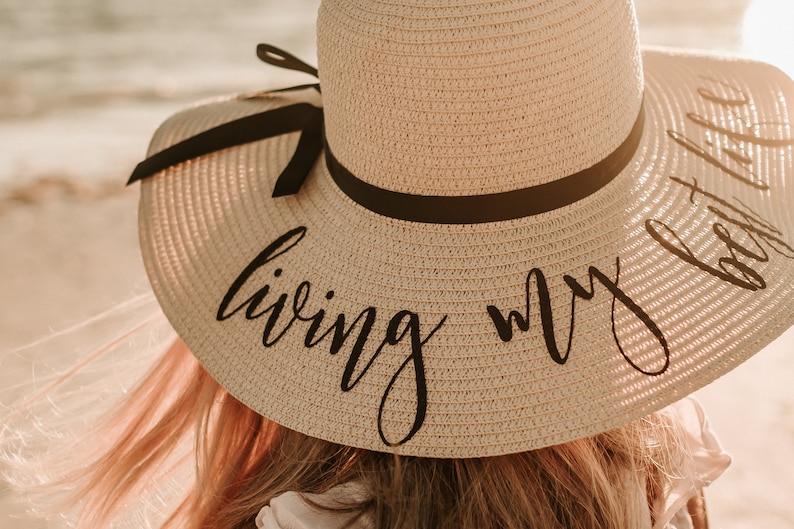 Custom Floppy Beach Hat - Bachelorette Trip Hat - Honeymoon Beach Hat - Personalized Sun Hat - Bride to be Gift - Bride Hat bild 6