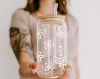 Glass Tumbler Personalized Flower Iced Coffee Cup with Name, Custom Glass with Lid and Straw, Personalized Gift Bridesmaid Gift Glass Cup
