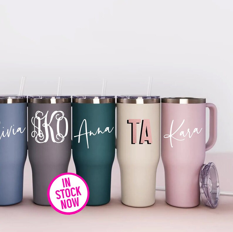 Personalized 40oz Tumbler with Handle & Straw Water Bottle Tumbler | Custom Large Cup Travel Mug | Bridal Party Tumblers 40oz Mug Gift MAARS bild 2
