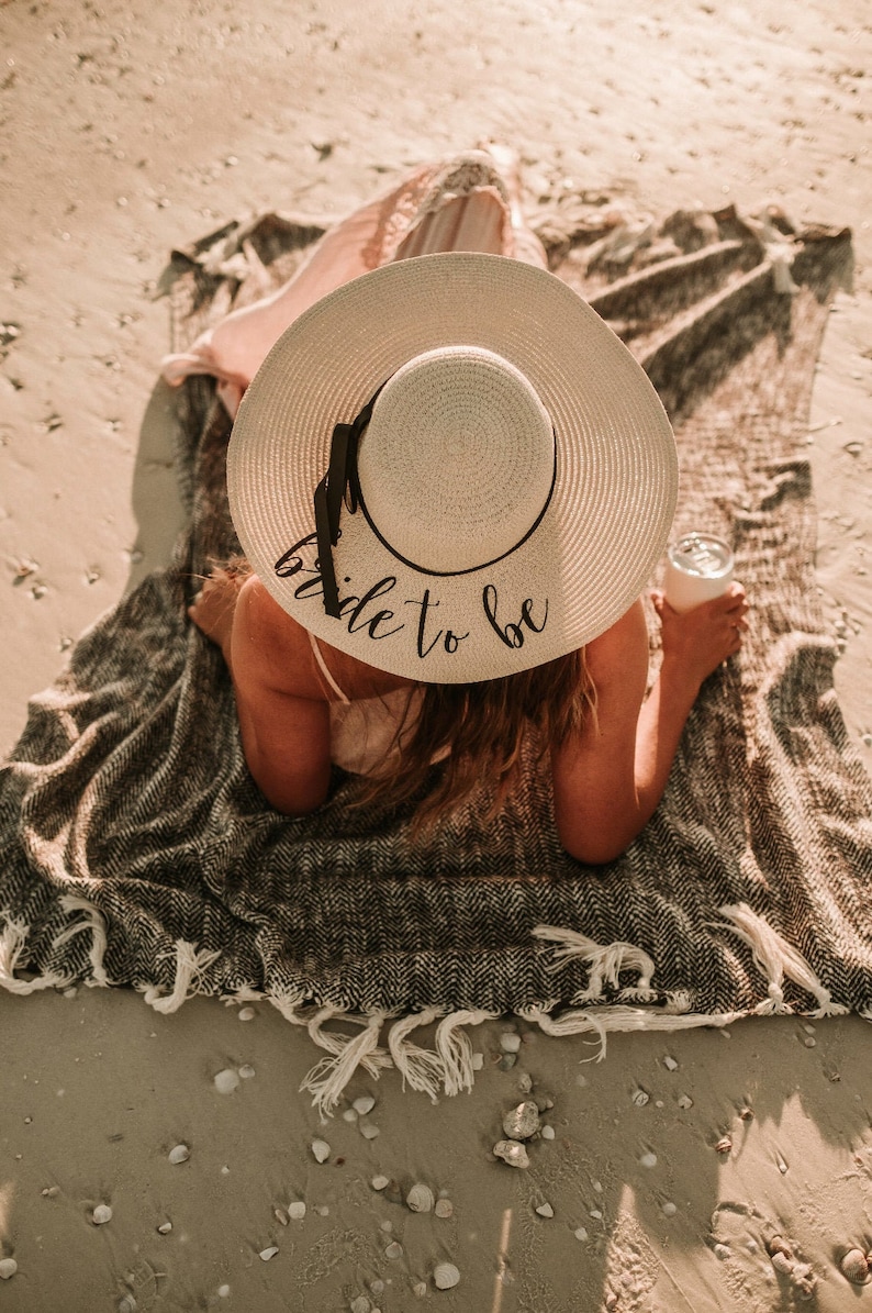 Custom Floppy Beach Hat - Bachelorette Trip Hat - Honeymoon Beach Hat - Personalized Sun Hat - Bride to be Gift - Bride Hat bild 1