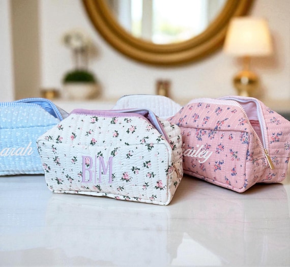 custom makeup bag travel case Personalized Makeup Bag Bridesmaid Gift | Custom Cosmetic Bag | Floral Toiletry  Bag Embroidered | Quilted Travel Case | Large Makeup Pouch
